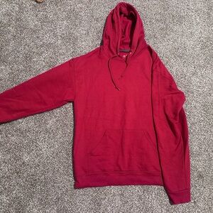 Red Fruit of the Loom Hooded Sweatshirt - Size Medium